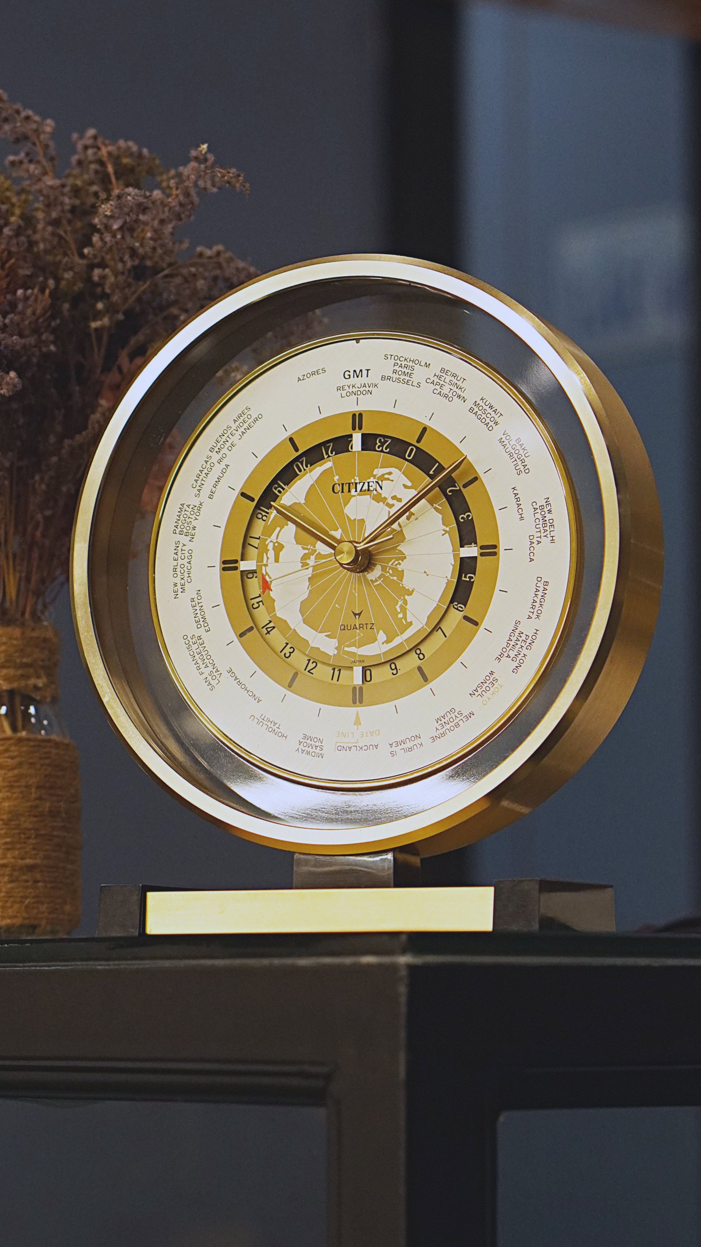CITIZEN World Time Table Clock - Vintage 4 Life